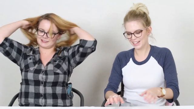Aussies having a crack at 90s TV theme songs смотреть онлайн