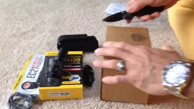 Nitecore MH20, UM10, & Tube смотреть онлайн