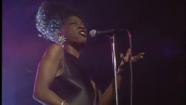 M People - Love Is In My Soul (Elegant TV '93) смотреть онлайн