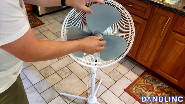16 Inch Oscillating Pedestal Fan by Comfort Zone смотреть онлайн