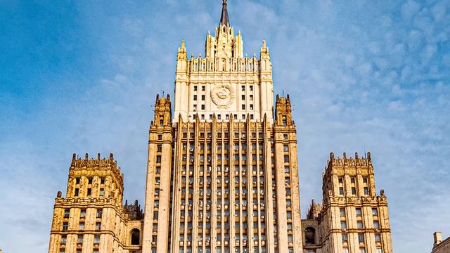 РФ высылает посла Латвии, давно пора смотреть онлайн