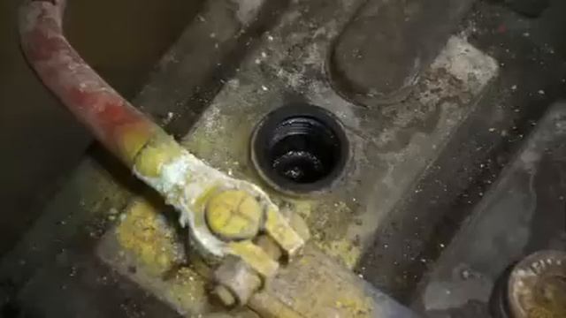 Battery Fluid Level and Charge Maintenance for Cat® Gensets смотреть онлайн