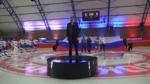 ГРИГОРИЙ ЛЕПС ПОЕТ ГИМН РОССИИ И ЕЗДИТ НА ШАЙБЕ
