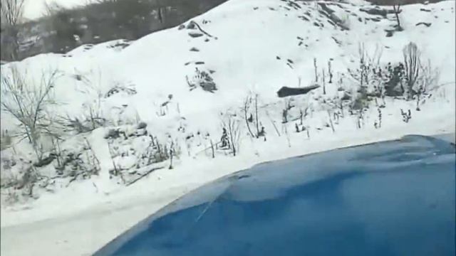 Гололед.Еду с работы.Мааленький дрифт на ЗИЛу смотреть онлайн