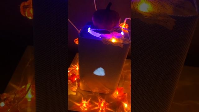 Алиса, что такое Хэллоуин? 🎃👻 Яндекс Станция Макс смотреть онлайн