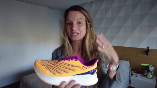 NEW BALANCE RC ELITE V2 | Primeiras Impressões смотреть онлайн