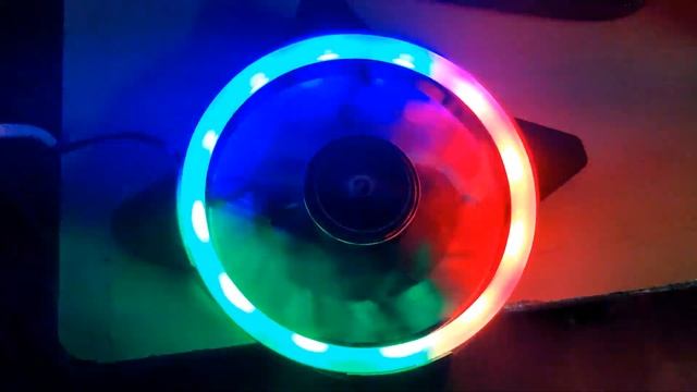 Redgear Turbo F-1 Case Cooling Fan with auto RGB for PC смотреть онлайн