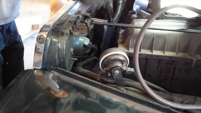 YJ Radiator Replacement jeep 4.0 auto trans смотреть онлайн