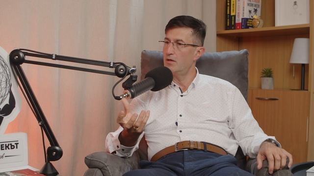 Еп360 | Димитър Димитров: Как бизнесът може да помогне на образованието и бъдещето на България? смотреть онлайн