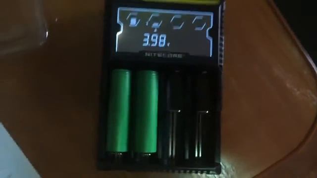 Review - Nitecore D4 Li-ion Ni-MH NiCd LiFePO4 Smart LCD Battery Charger смотреть онлайн
