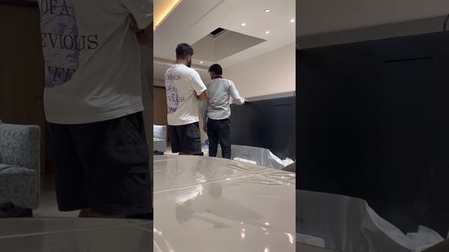 Unboxing and installing samsung qled 85 inch tv смотреть онлайн