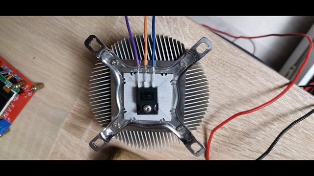 Катушка Тесла качер Бровина на IRFP460 смотреть онлайн