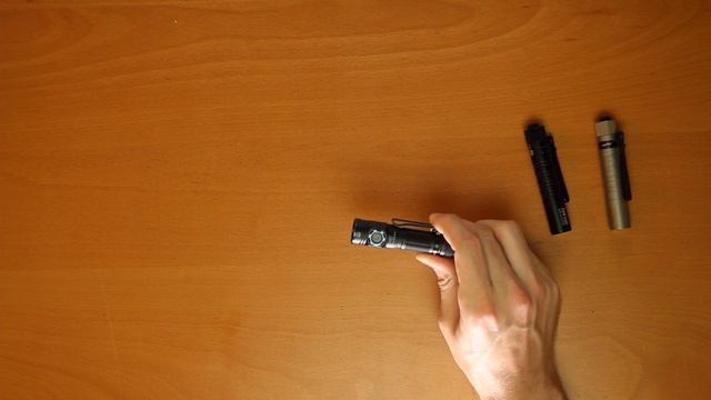 Light Fight: 14500* Showdown - Skilhunt M150 vs Olight i5R vs i5T смотреть онлайн