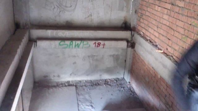 Петарда в кирпичной стене (Мега Пиратка) смотреть онлайн
