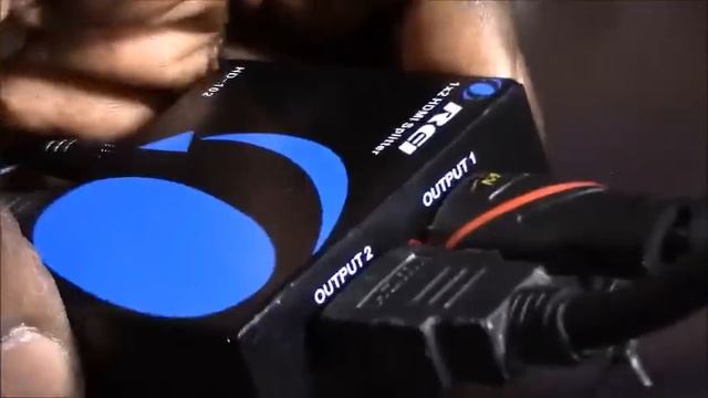 HDMI Splitter - Cable Box Feeding Two Wall Mounted LED TVs смотреть онлайн