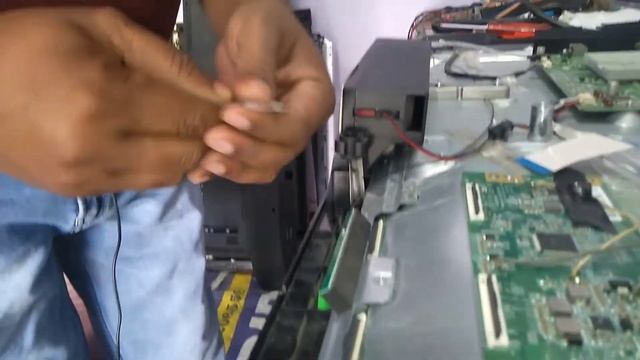 Nokia 55 inch Led Tv no screen only dimm blue light on repair... by quick service vijay arya смотреть онлайн