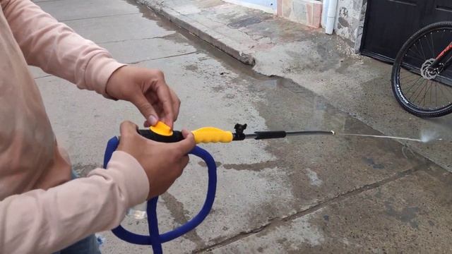 Unboxing y Funcionamiento - Mini Hidrolavadora Multiusos Water Zoom Agua a Presión смотреть онлайн