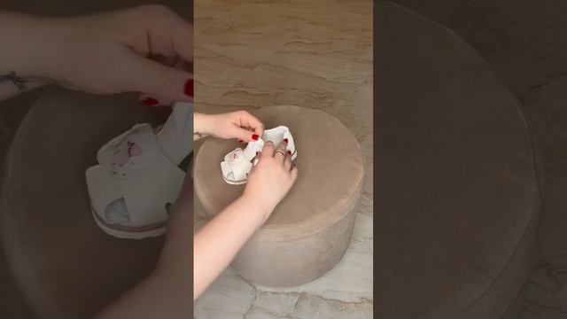 Босоножки для девочек LOVE смотреть онлайн