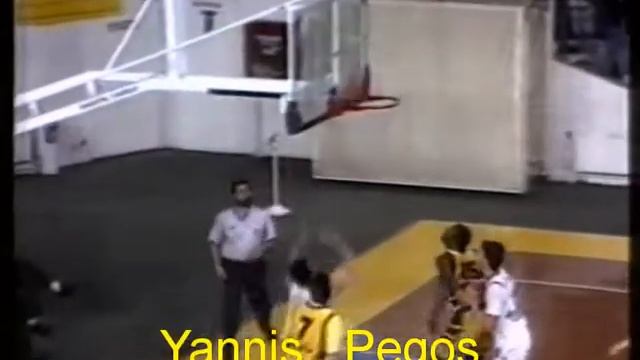 Άρης - Απόλλων Πατρών 96-70 26/2/93 TV-100 смотреть онлайн