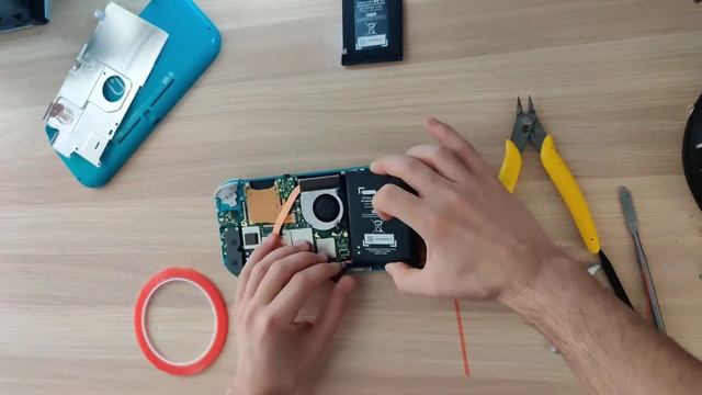 Nintendo Switch Lite Battery Replacement : Easy way смотреть онлайн