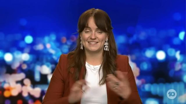 Australian Judge Orders Twitter To Hand Over Information On Mystery Account смотреть онлайн