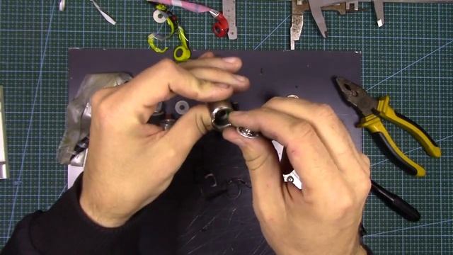 КАК УСТРОЕН 18650 на 12 000 мАч смотреть онлайн