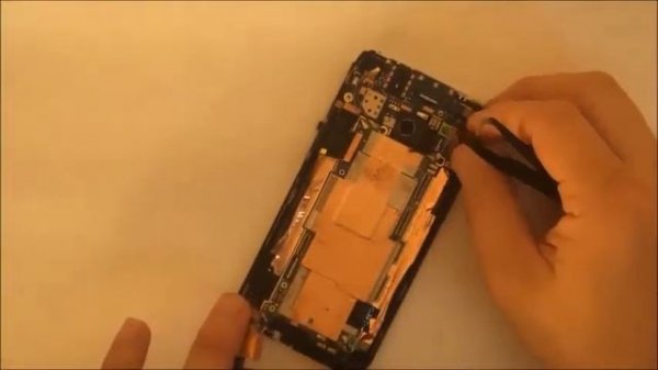 HTC One Beats Audio Disassembly