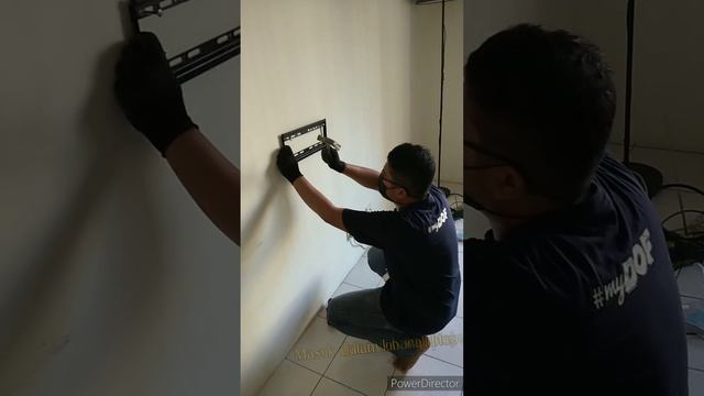 Projek Pasang Bracket TV Philip / Project to Install Philip TV Bracket смотреть онлайн