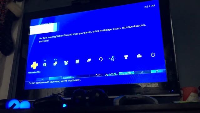 Funny video playing Rainbow Six Siege and VR. смотреть онлайн