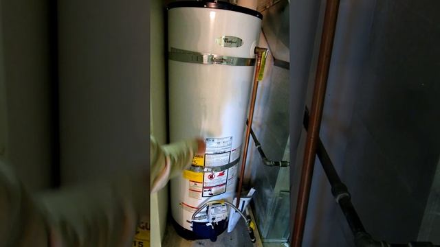 How To Strap A Water Heater For Earthquakes- Water heater earthquake/seismic restraint kit смотреть онлайн
