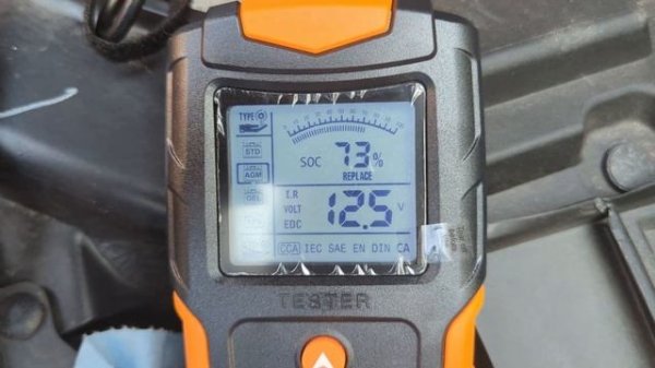 Best cheap Battery Tester SinoTrack TK100-BL