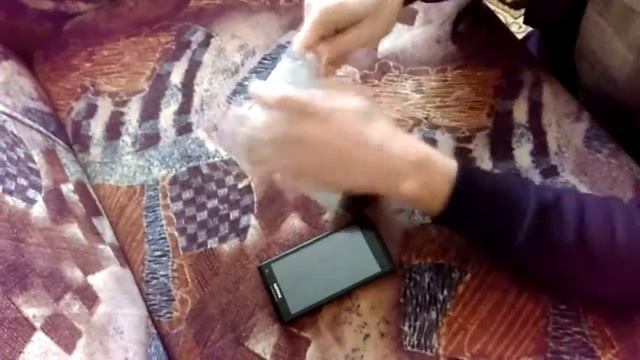 Распаковка чехла из Китая для телефона PHILIPS S388 смотреть онлайн