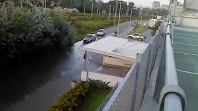 Honda Cr-v 1999 2.0 water splash смотреть онлайн