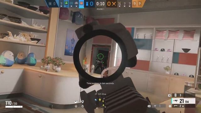 How to play Castle (Rainbow Six Siege Guide) смотреть онлайн