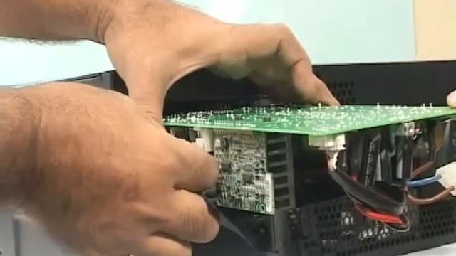 APC SRC1000UXI UPS's Add-on internal charger SRC003-CC Installation смотреть онлайн