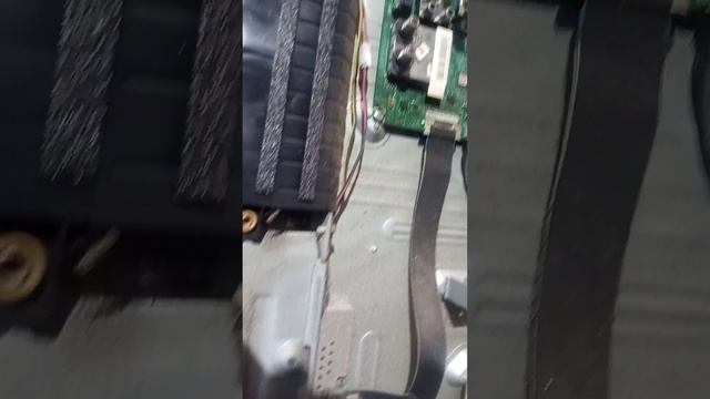 tv Samsung essa não tem manutenção veja como tá a placa dessa tv смотреть онлайн