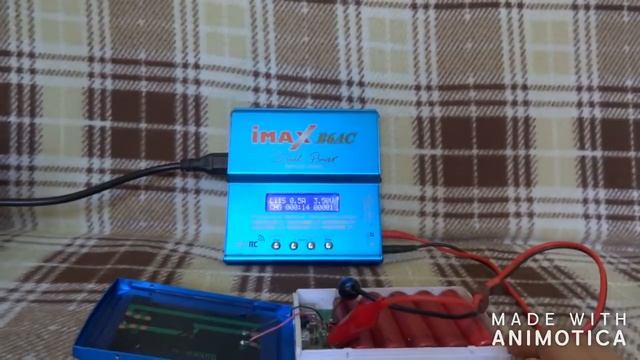 Тестирую на ёмкость самодельный PowerBank из KIT набора смотреть онлайн