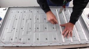 Hisense 50” LED TV - No Backlights Bad LEDs - How To Replace LED Strips 50K 50D 50H