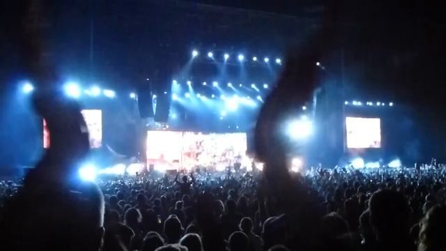 Coldplay Bilbao BBK Live 2011- Fix You смотреть онлайн