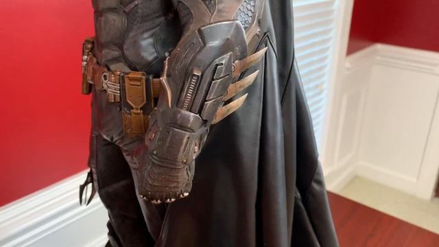 Prime1 Studios Batman Arkham Knight Battle Damage Statue смотреть онлайн