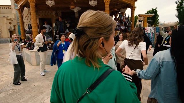 Яркие моменты первого дня в Узбекистане! смотреть онлайн