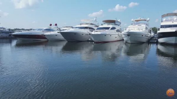 NaVode Fairline 40 Phantom обзор моторной яхты