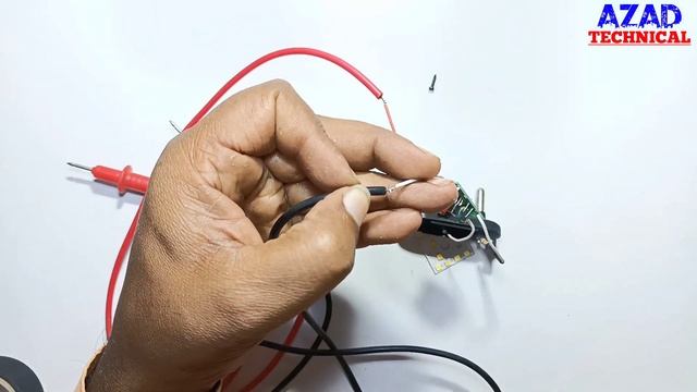 इस Tester से 3V से 60V तक का LED चेक कर सकते है | How do you make a Super LED tester |Azad Technica смотреть онлайн