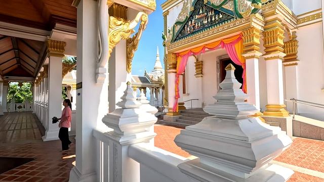 Храм Ват Махатхат Лаем Сак (Wat Mahathat Laem Sak Temple), Таиланд