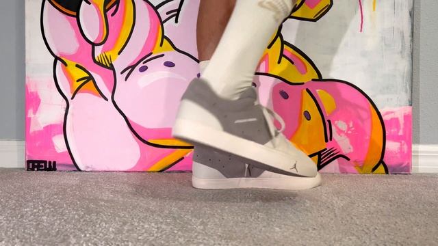 Jordan Series SE on Feet смотреть онлайн