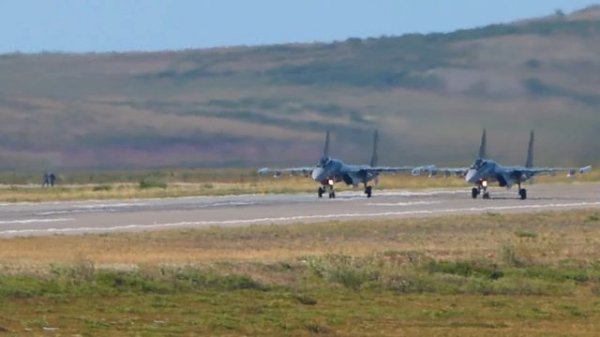 СУ-35С взлёт парой+переговоры Sukhoi SU-35S pair take off+ATC