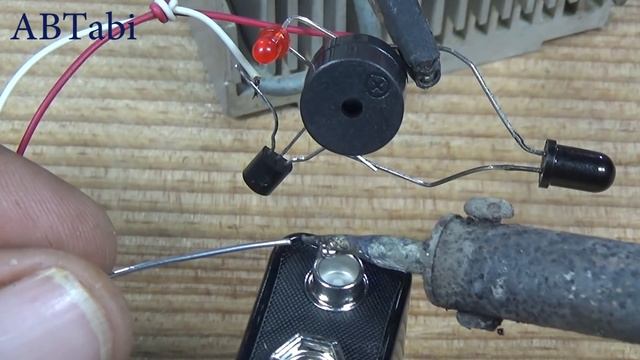 4 useful electronics projects with c945 transistor смотреть онлайн