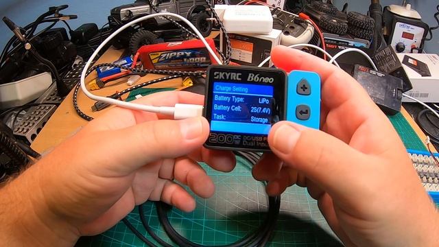 Perfect Charger for Microcrawler LiPos: SkyRC B6neo with PD-In смотреть онлайн