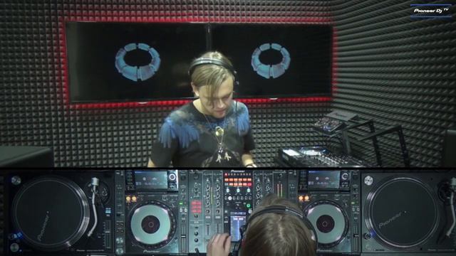 • Anturage (SPB) ► (Deep-Tech House) ► Guest Mix @ Pioneer DJ TV