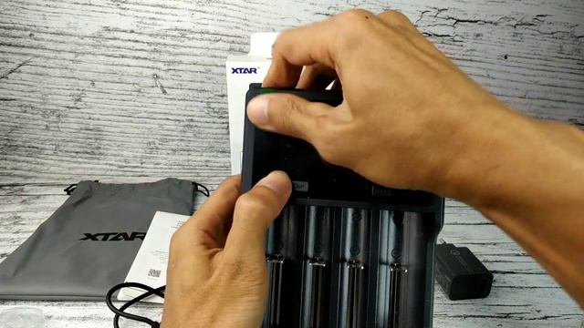 Xtar VC4SL Charger Baterai Terbaik Yang Selama ini Saya Cari смотреть онлайн